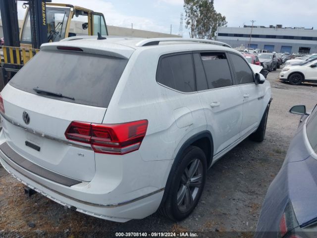 Photo 3 VIN: 1V2YR2CA7KC580792 - VOLKSWAGEN ATLAS 