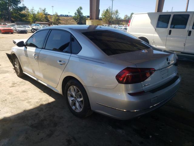 Photo 2 VIN: 1VWAA7A30JC025481 - VOLKSWAGEN PASSAT 