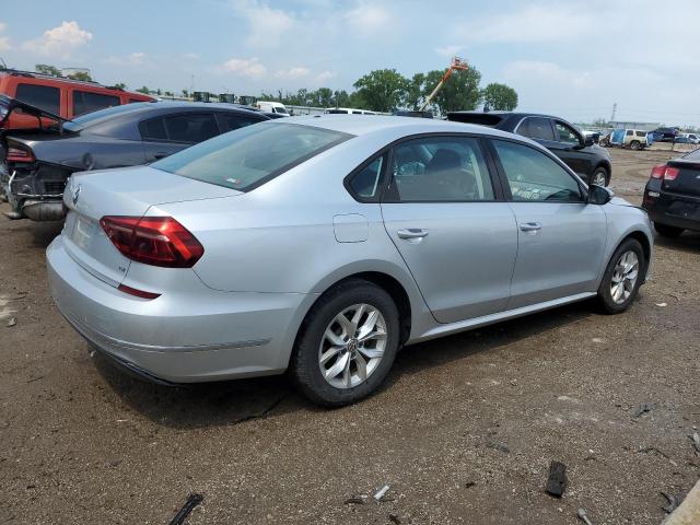 Photo 2 VIN: 1VWAA7A31JC005739 - VOLKSWAGEN PASSAT 