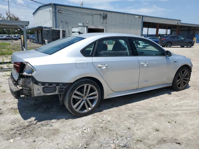 Photo 2 VIN: 1VWAA7A31JC007992 - VOLKSWAGEN PASSAT 