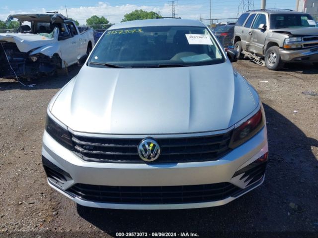 Photo 5 VIN: 1VWAA7A31JC015588 - VOLKSWAGEN PASSAT 