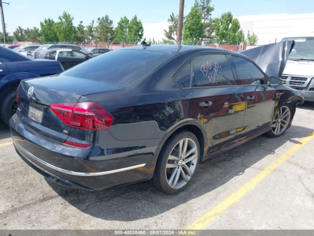 Photo 3 VIN: 1VWAA7A31JC015977 - VOLKSWAGEN PASSAT 