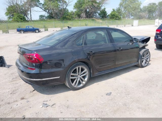 Photo 3 VIN: 1VWAA7A31JC037400 - VOLKSWAGEN PASSAT 