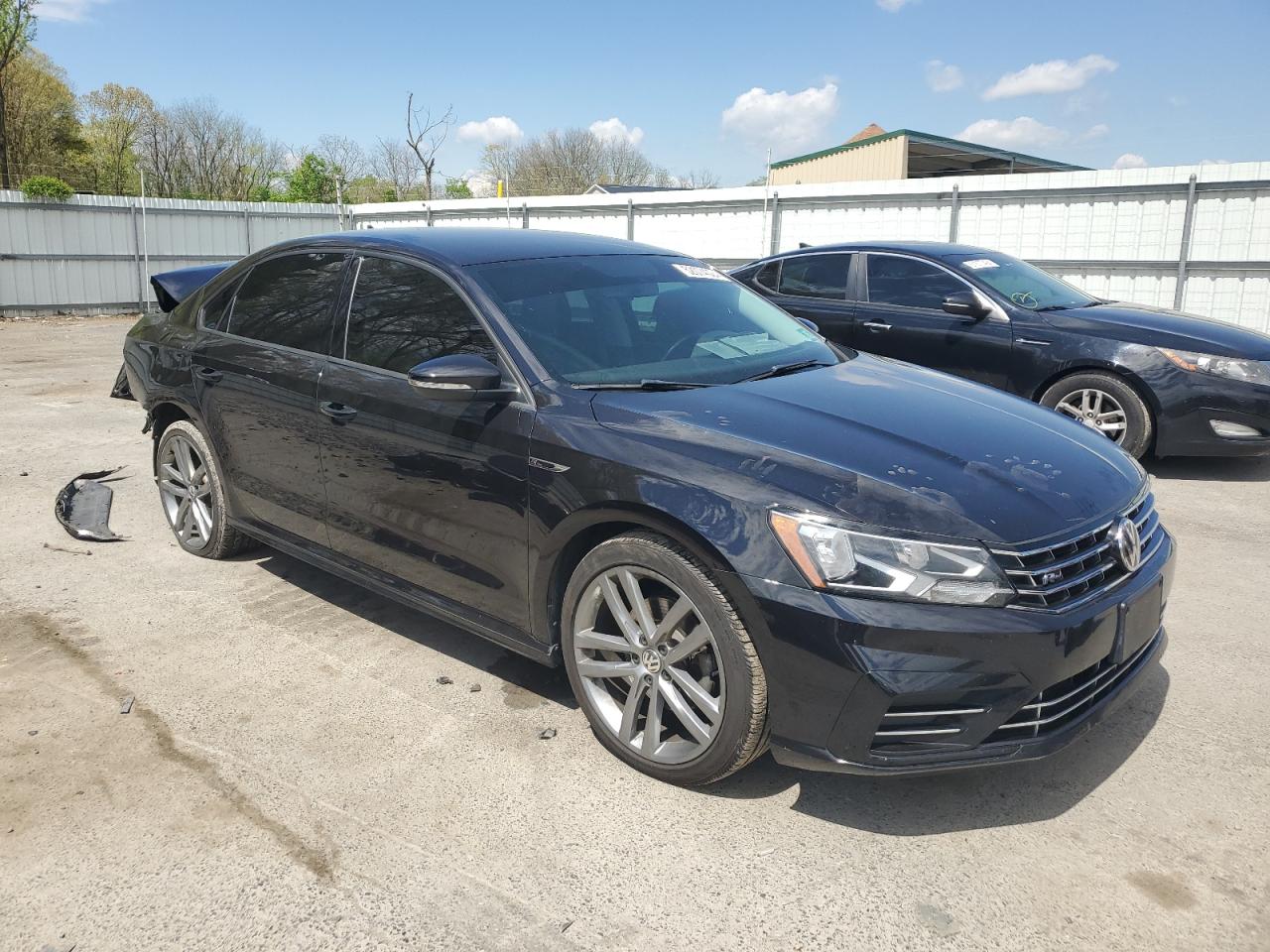 Photo 3 VIN: 1VWAA7A31JC051216 - VOLKSWAGEN PASSAT 