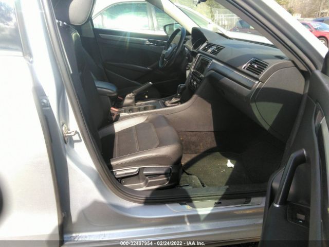 Photo 4 VIN: 1VWAA7A32JC033999 - VOLKSWAGEN PASSAT 