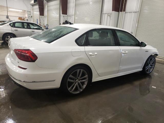 Photo 2 VIN: 1VWAA7A32JC048762 - VOLKSWAGEN PASSAT 