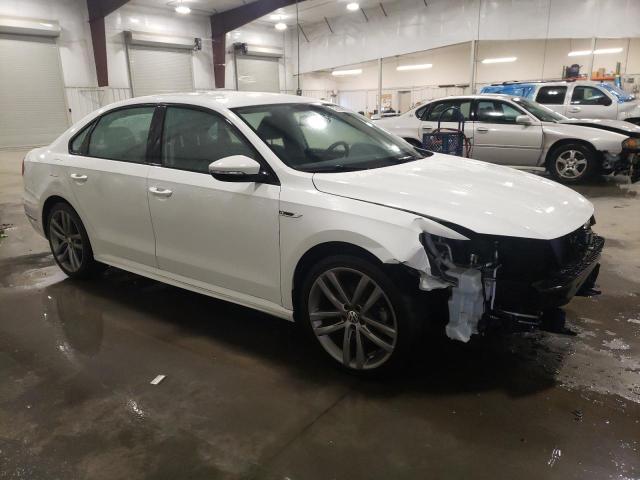 Photo 3 VIN: 1VWAA7A32JC048762 - VOLKSWAGEN PASSAT 