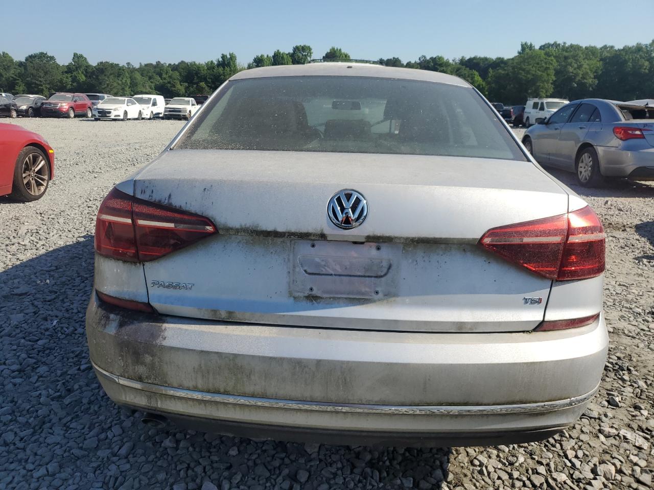 Photo 5 VIN: 1VWAA7A32JC050947 - VOLKSWAGEN PASSAT 