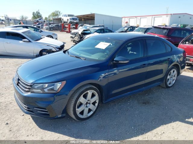 Photo 1 VIN: 1VWAA7A32JC052326 - VOLKSWAGEN PASSAT 