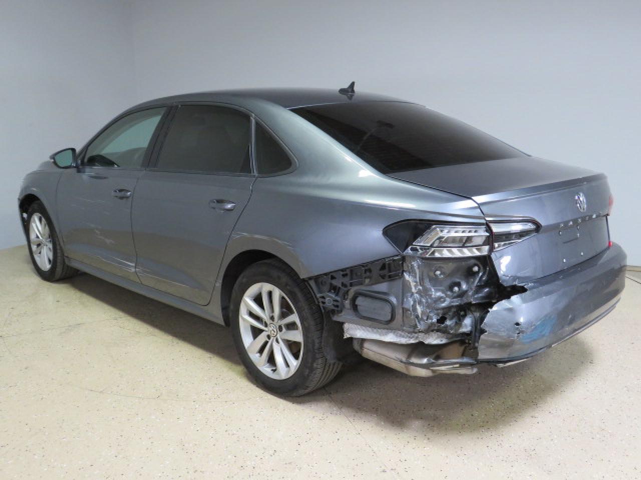 Photo 4 VIN: 1VWAA7A32MC011537 - VOLKSWAGEN PASSAT 