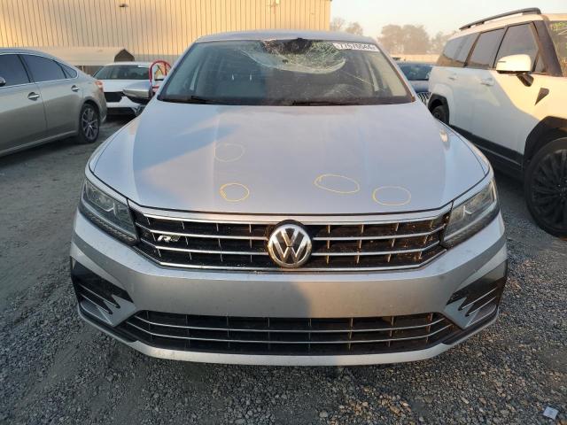 Photo 4 VIN: 1VWAA7A33JC020601 - VOLKSWAGEN PASSAT S 