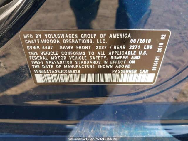 Photo 8 VIN: 1VWAA7A35JC045628 - VOLKSWAGEN PASSAT 