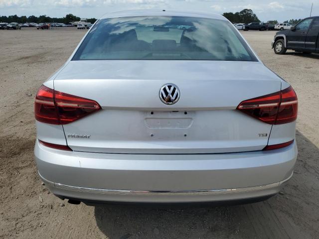 Photo 5 VIN: 1VWAA7A36JC013870 - VOLKSWAGEN PASSAT 