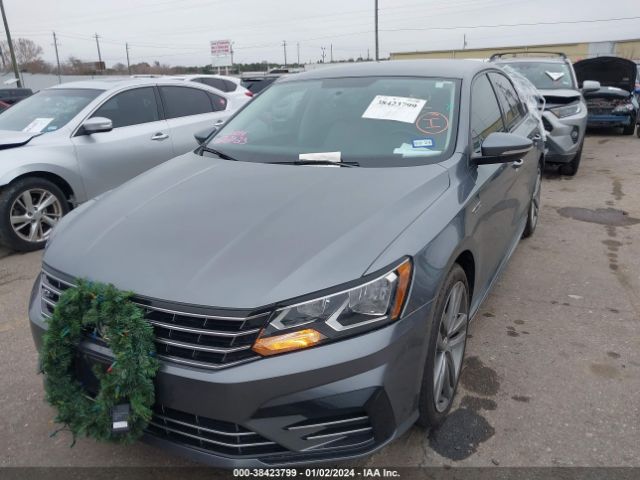 Photo 1 VIN: 1VWAA7A37JC006796 - VOLKSWAGEN PASSAT 