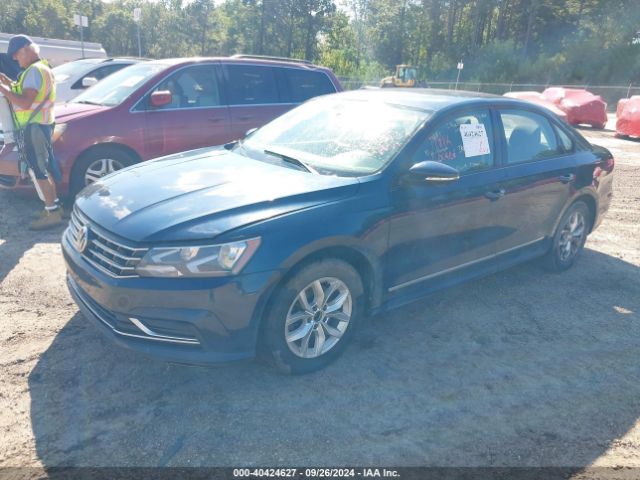 Photo 1 VIN: 1VWAA7A37JC015448 - VOLKSWAGEN PASSAT 