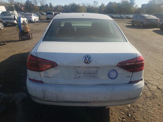 Photo 5 VIN: 1VWAA7A38JC005043 - VOLKSWAGEN PASSAT S 