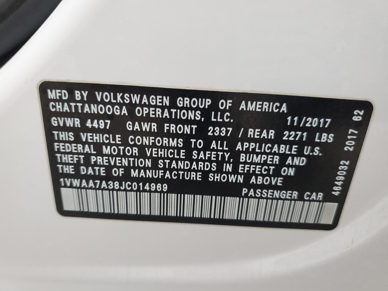 Photo 11 VIN: 1VWAA7A38JC014969 - VOLKSWAGEN PASSAT 