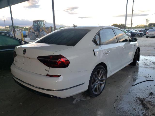 Photo 3 VIN: 1VWAA7A38JC027107 - VOLKSWAGEN PASSAT 