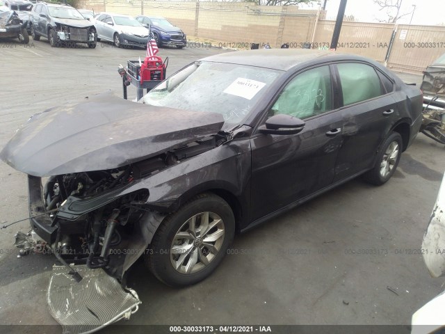 Photo 1 VIN: 1VWAA7A39JC010624 - VOLKSWAGEN PASSAT 