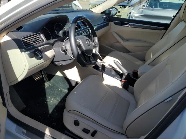 Photo 6 VIN: 1VWAA7A39JC037581 - VOLKSWAGEN PASSAT 