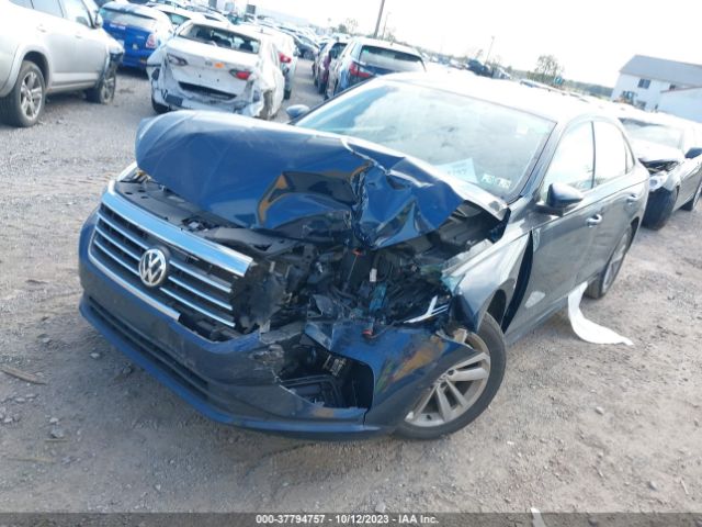 Photo 1 VIN: 1VWAA7A39MC011731 - VOLKSWAGEN PASSAT 