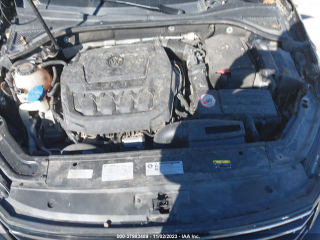 Photo 9 VIN: 1VWAA7A3XJC016447 - VOLKSWAGEN PASSAT 