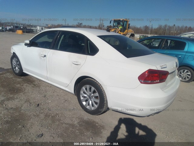 Photo 2 VIN: 1VWAH7A30DC049568 - VOLKSWAGEN PASSAT 