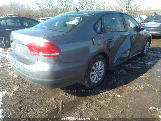 Photo 3 VIN: 1VWAH7A31DC110331 - VOLKSWAGEN PASSAT 