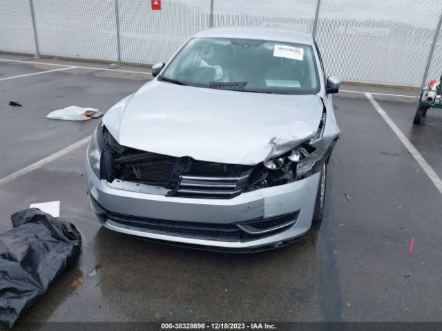 Photo 5 VIN: 1VWAH7A31DC151137 - VOLKSWAGEN PASSAT 