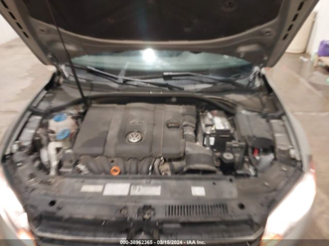 Photo 9 VIN: 1VWAH7A32DC137523 - VOLKSWAGEN PASSAT 