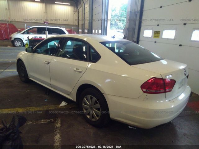 Photo 2 VIN: 1VWAH7A33DC065201 - VOLKSWAGEN PASSAT 