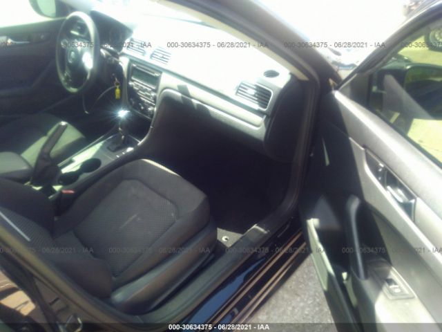 Photo 4 VIN: 1VWAH7A34CC033498 - VOLKSWAGEN PASSAT 