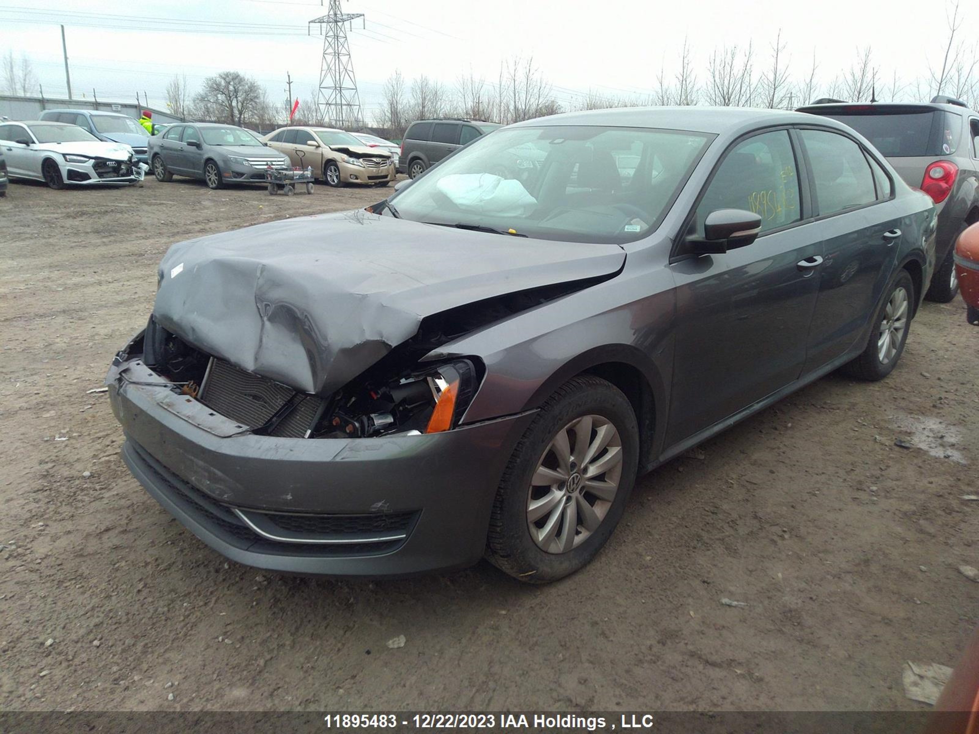 Photo 1 VIN: 1VWAH7A34DC029727 - VOLKSWAGEN PASSAT 