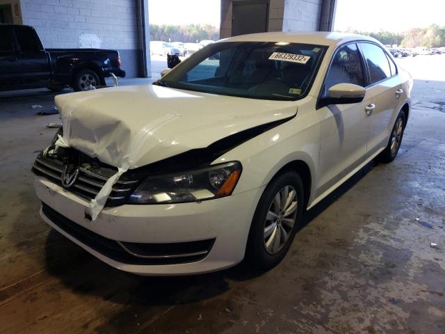 Photo 1 VIN: 1VWAH7A34EC010712 - VOLKSWAGEN PASSAT 