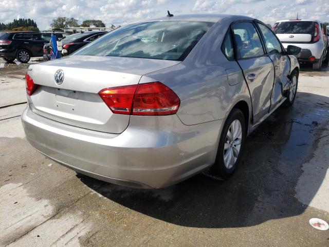 Photo 3 VIN: 1VWAH7A35CC009873 - VOLKSWAGEN PASSAT S 