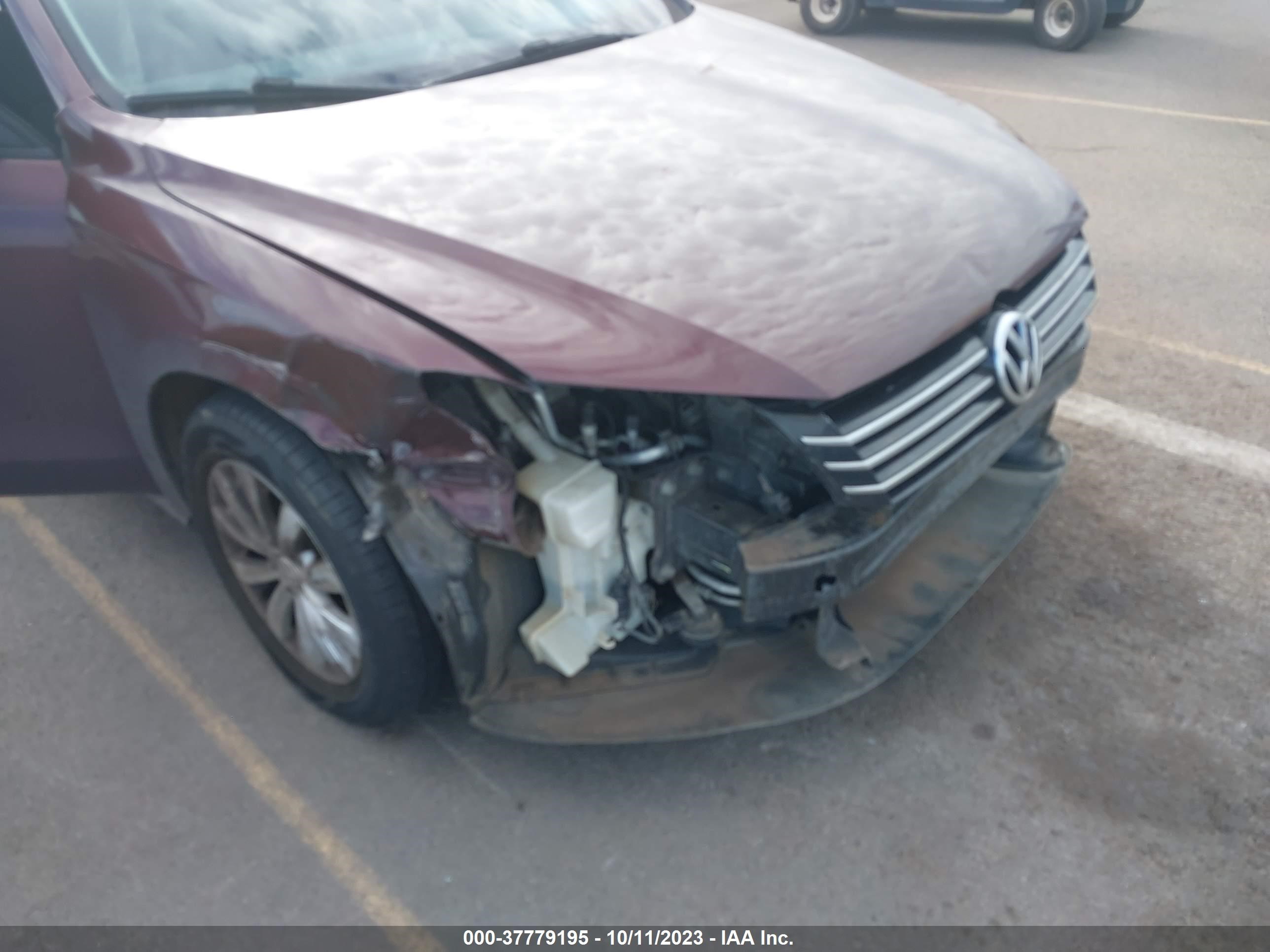 Photo 5 VIN: 1VWAH7A35CC080121 - VOLKSWAGEN PASSAT 