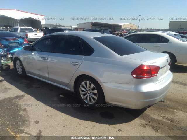 Photo 2 VIN: 1VWAH7A35CC107463 - VOLKSWAGEN PASSAT 