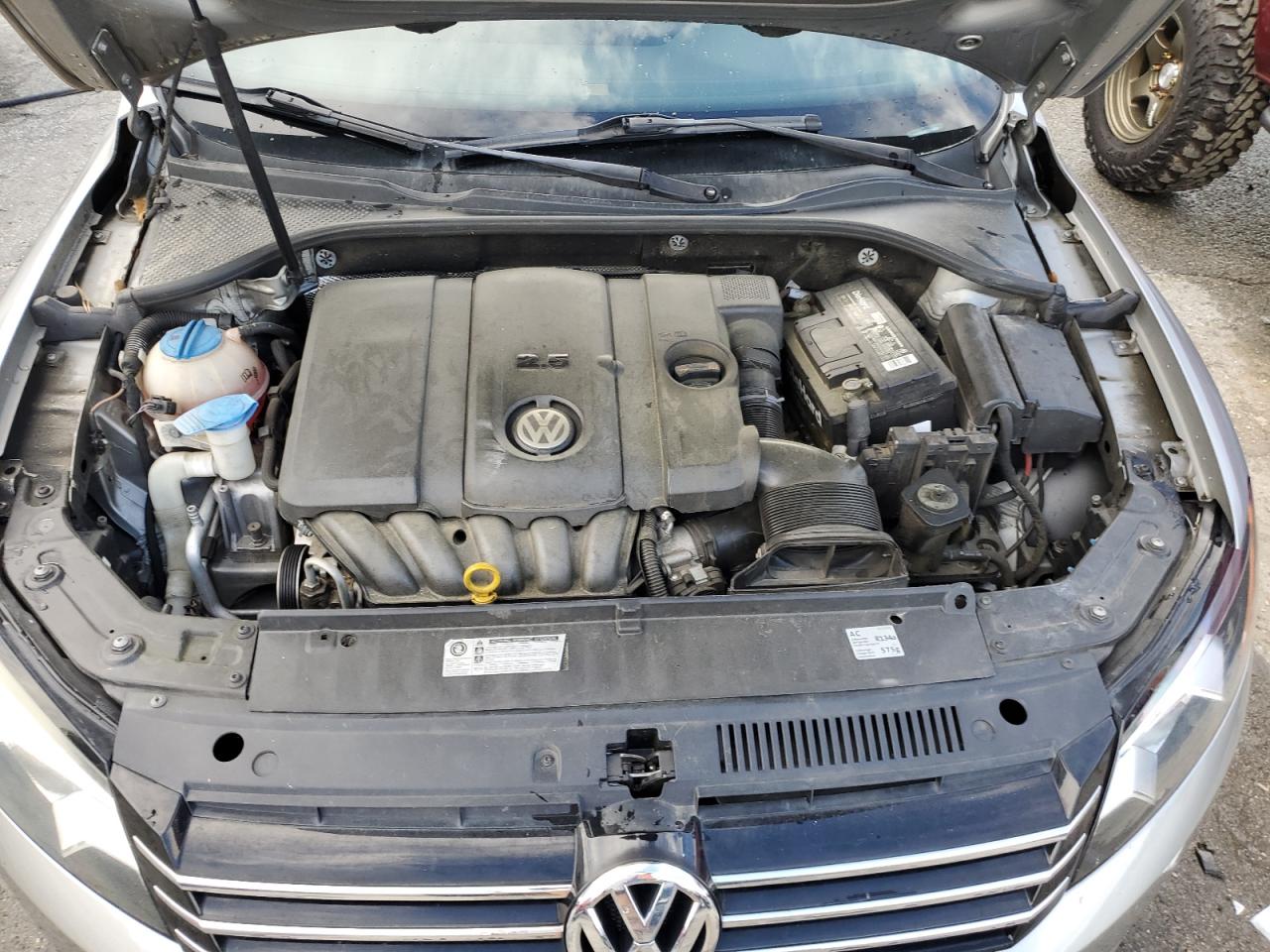 Photo 10 VIN: 1VWAH7A36EC013322 - VOLKSWAGEN PASSAT 