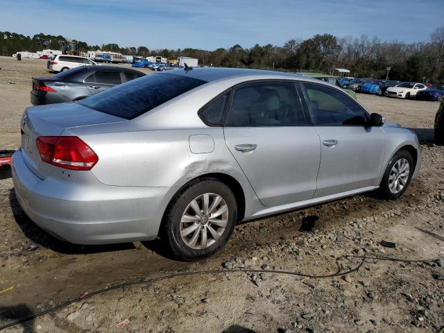 Photo 2 VIN: 1VWAH7A37DC120474 - VOLKSWAGEN PASSAT 