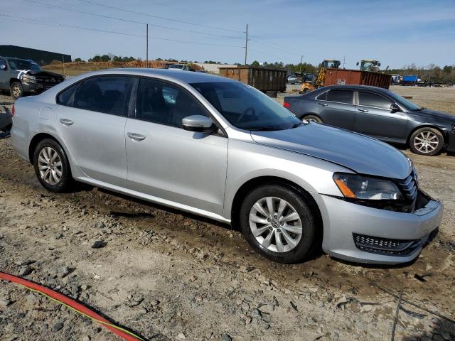 Photo 3 VIN: 1VWAH7A37DC120474 - VOLKSWAGEN PASSAT 