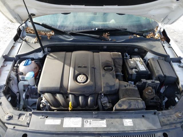 Photo 6 VIN: 1VWAH7A38DC143598 - VOLKSWAGEN PASSAT 