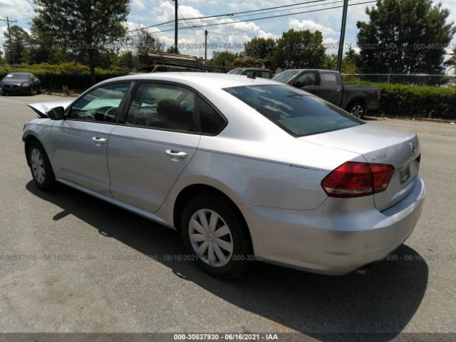 Photo 2 VIN: 1VWAH7A39CC029608 - VOLKSWAGEN PASSAT 