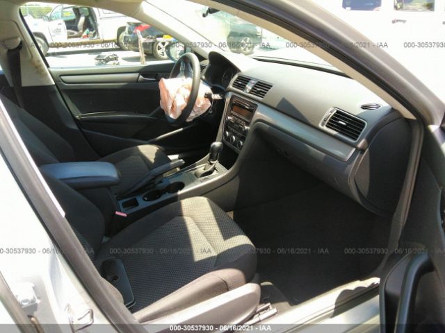 Photo 4 VIN: 1VWAH7A39CC029608 - VOLKSWAGEN PASSAT 