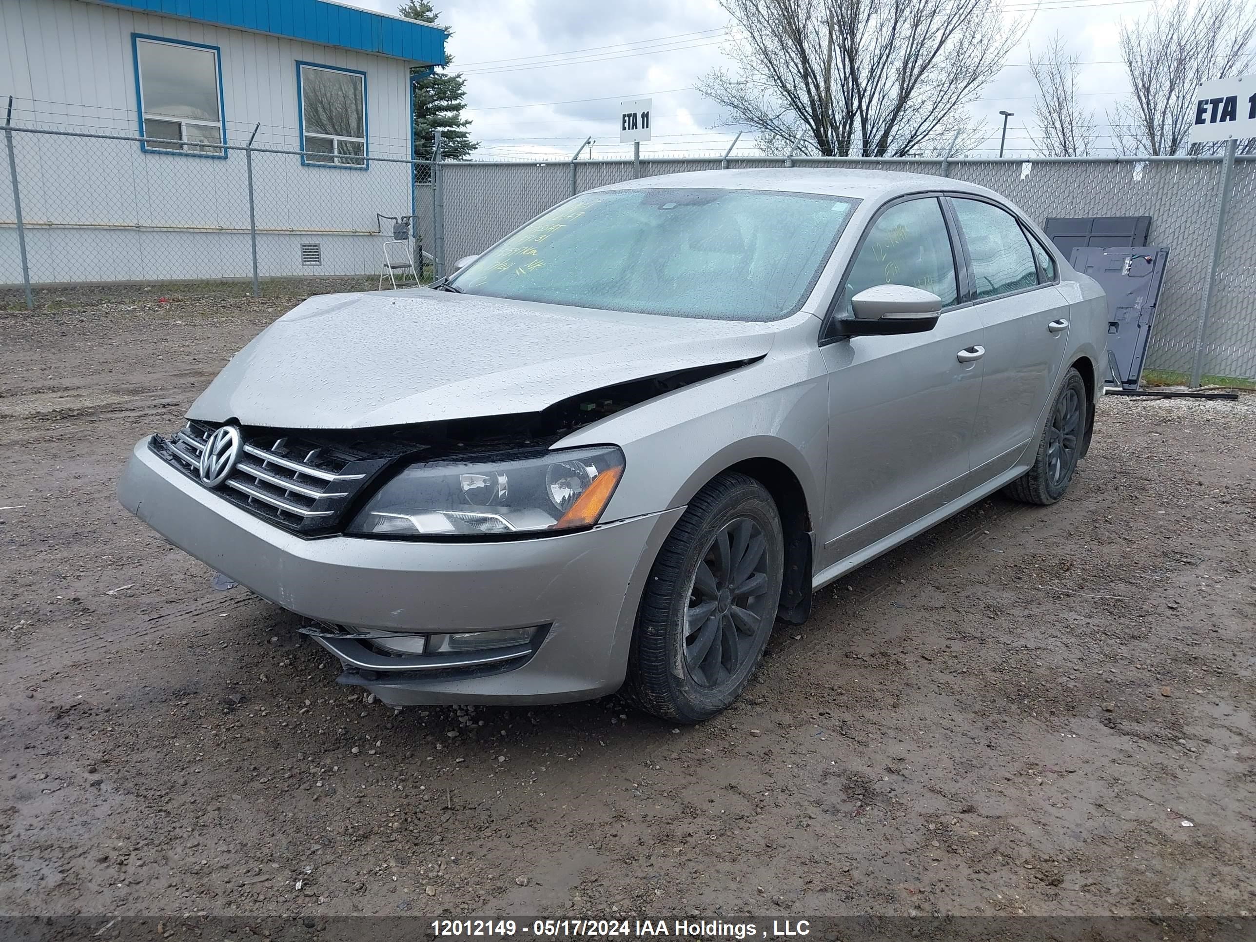 Photo 1 VIN: 1VWAN7A34DC149231 - VOLKSWAGEN PASSAT 