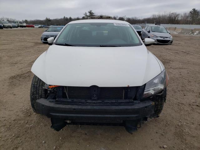 Photo 4 VIN: 1VWAP7A30CC017835 - VOLKSWAGEN PASSAT 