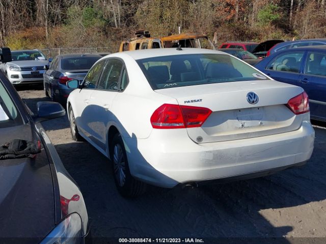 Photo 2 VIN: 1VWAP7A30EC014940 - VOLKSWAGEN PASSAT 