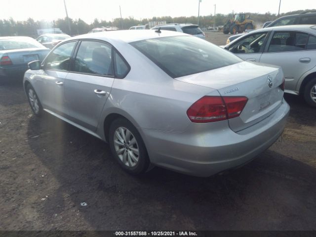 Photo 2 VIN: 1VWAP7A31DC058914 - VOLKSWAGEN PASSAT 