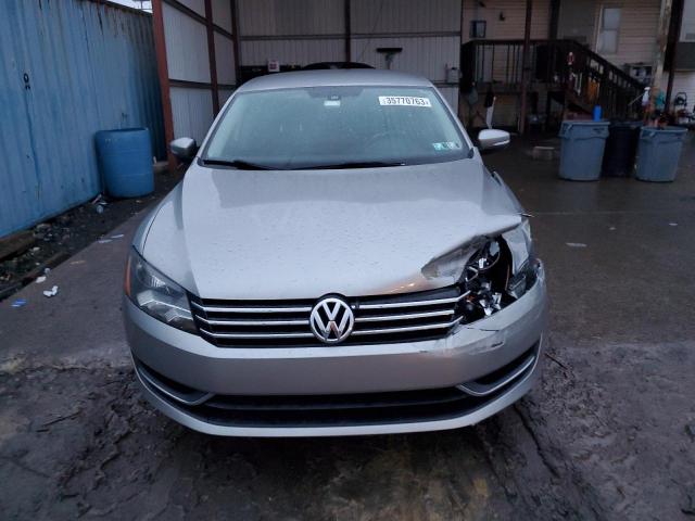 Photo 4 VIN: 1VWAP7A31DC069881 - VOLKSWAGEN PASSAT 