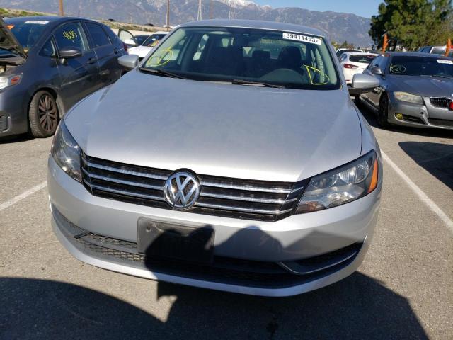 Photo 4 VIN: 1VWAP7A32CC062727 - VOLKSWAGEN PASSAT 