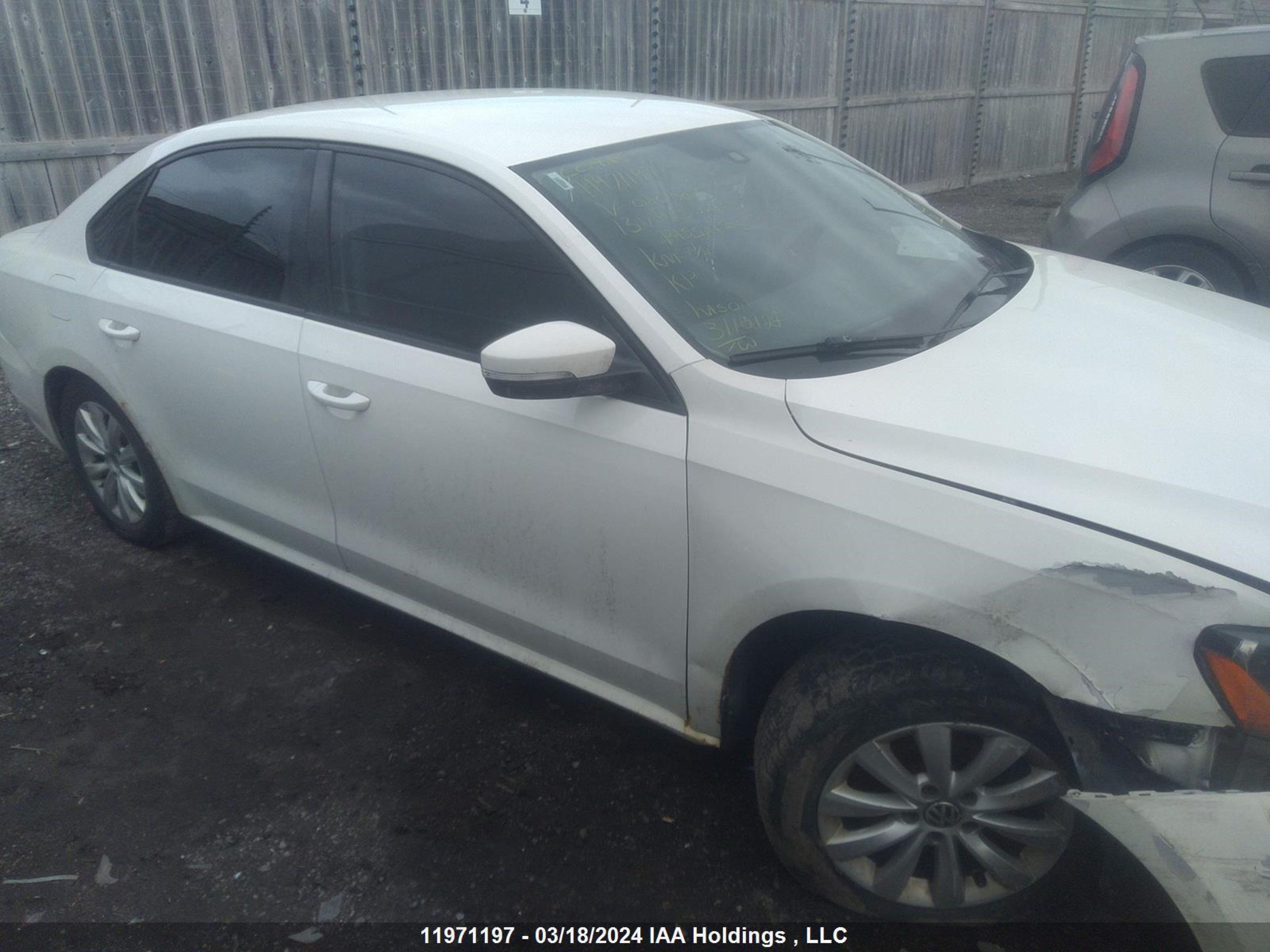 Photo 12 VIN: 1VWAP7A32DC060607 - VOLKSWAGEN PASSAT 